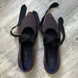 Rothy’s *gorgeous* pointed toe flats - size 8.5